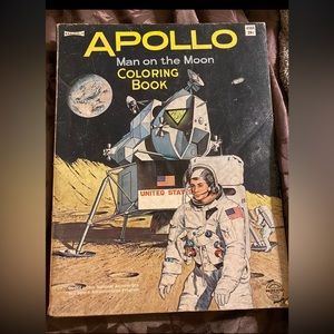 Original APOLLO Man on the Moon collectors Color Book 1969 Saalfield